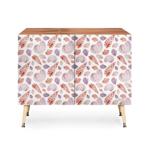 Watercolor Seashells i Credenza